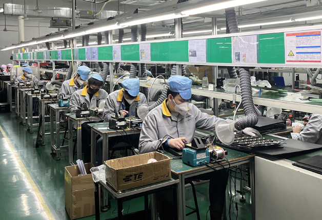 百千成SMT貼片加工研發團隊