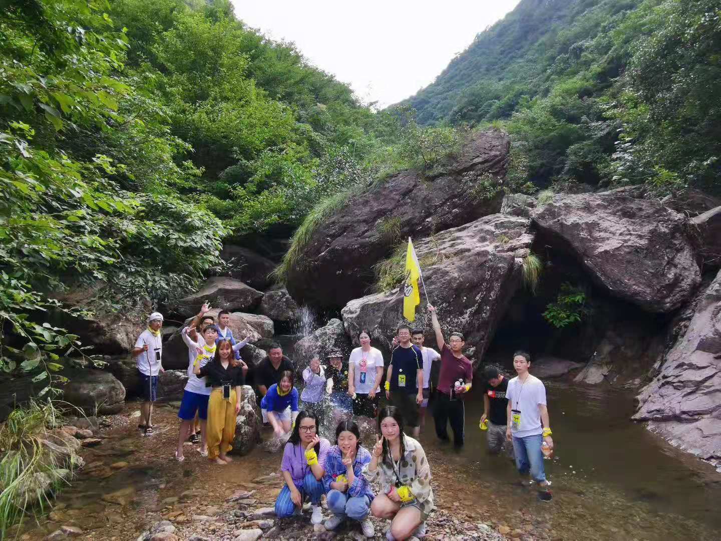 探龍宮,漂峽谷-博敏2019消暑之行 探龍宮,漂峽谷-博敏2019消暑之行